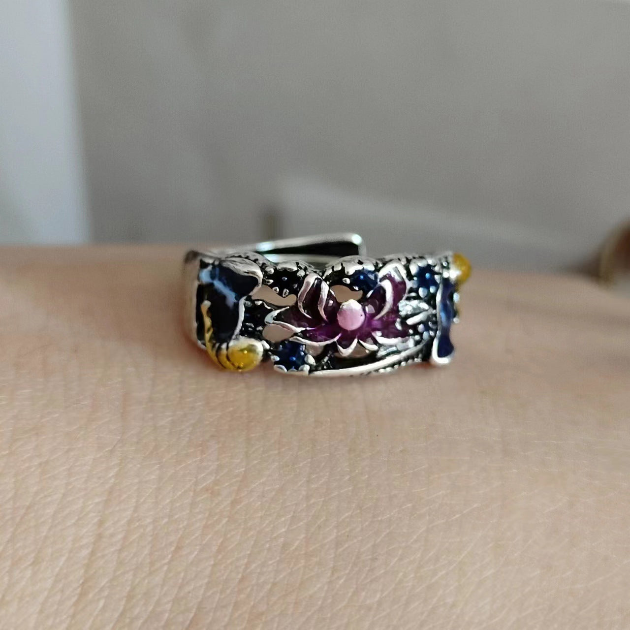 ebdcaec6-3e64-4005-8259-9c9a9e2278bf