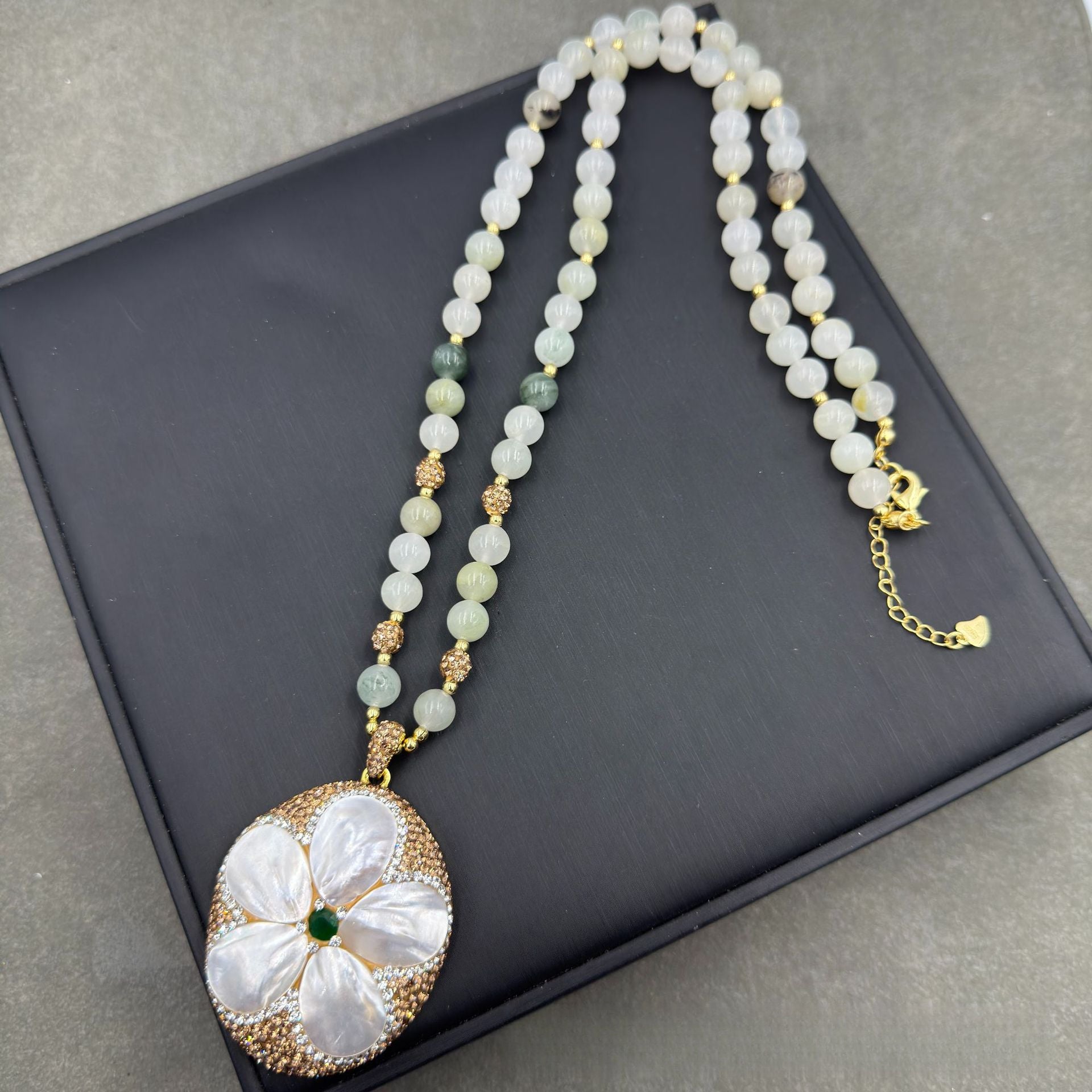 New Natural Pearl Shell Inlaid Three-Piece Set Vintage Jewelry Personalized Handmade